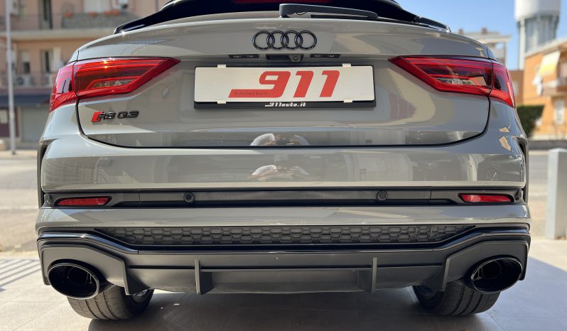 AUDI RSQ3 SPB QUATTRO pieno