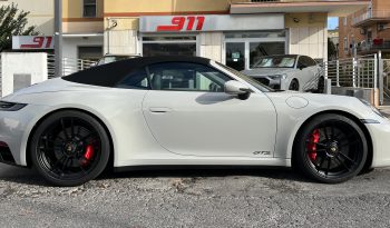 PORSCHE 992 CARRERA 4 GTS CABRIO pieno