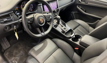 PORSCHE MACAN 2.0 pieno