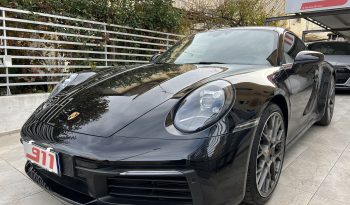 PORSCHE 992 CARRERA COUPE’ pieno