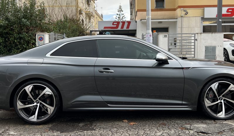 AUDI RS5 Coupe pieno